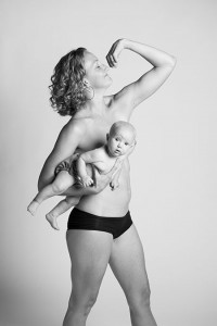 9 mois après une super maman avec son bébé
