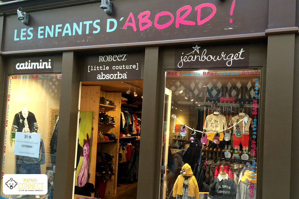 Vitrine Les enfants d'abord ! Prêt à porter enfants boutique Rennes