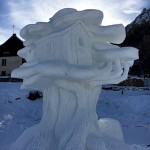 Sculpture sur neige arbre valloire championnant international