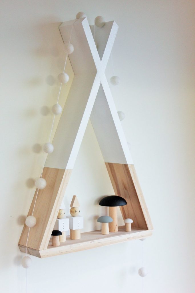 étagère tipi en bois blanche